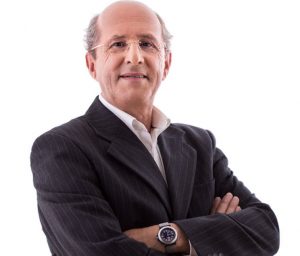As operações de limpeza da vila após a Feira foram um desastre e Luís de Sousa não perdeu tempo a acusar a Junta de Freguesia de responsabilidade pelo estado da sede de concelho.