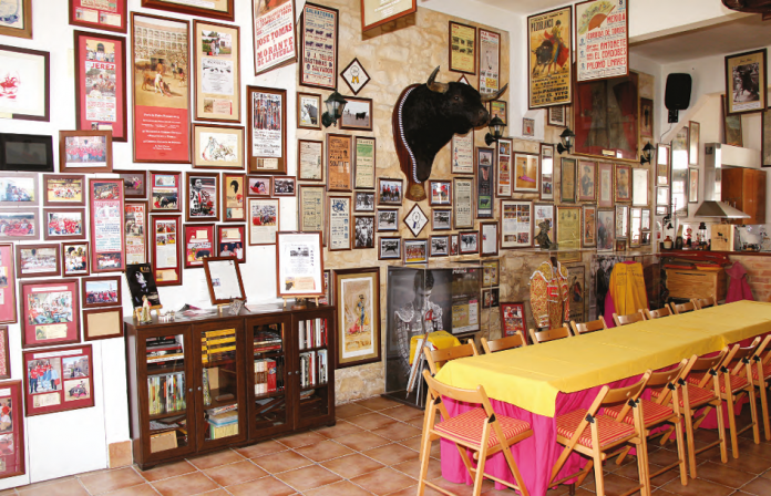 Tertulia__A_Ramboia__1_1024_2500