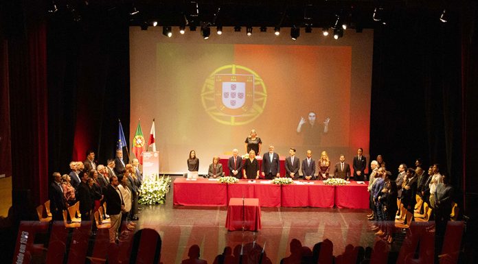 Vila Franca: Fernando Paulo Ferreira promete reduzir impostos durante a tomada de posse