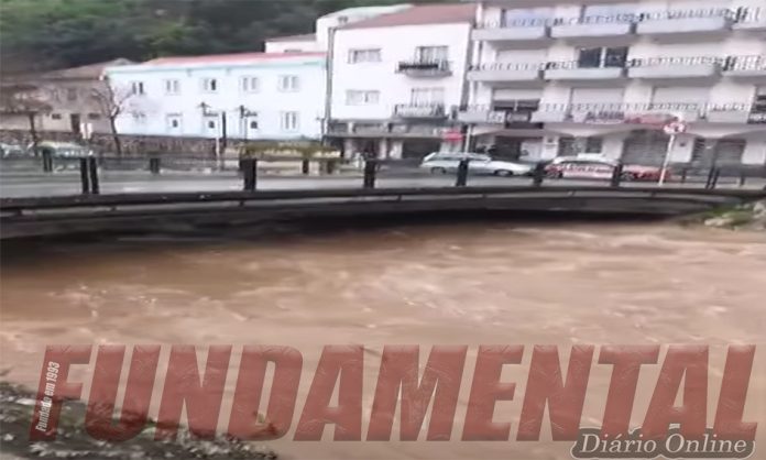alenquer rio cheio