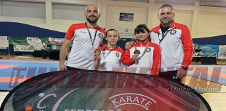 Alenquer: Jovens karatecas Iara e Cintia do Núcleo do Oeste medalhadas no Campeonato Nacional